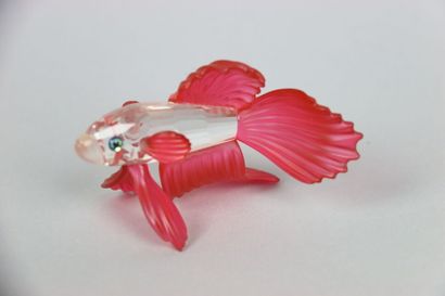 null SWAROVSKY. Lot of two crystal subjects representing fish fighting one red the...