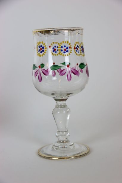 null Cut crystal ewer with silver plated metal frame decorated with vine leaves and...