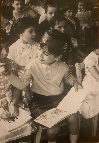 Sabine WEISS (1924 - 2021) Portrait of a Child, circa 1960
Vintage silver print
Stamped...