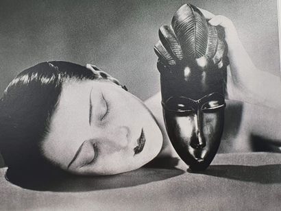 MAN RAY (Emmanuel Radnitsky, dit, 1890-1976) "Black and White
2010 edition from a...