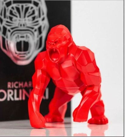 Richard ORLINSKI (né en 1966) "Kong origin" Red, 2023
Painted resin 
Signed under...