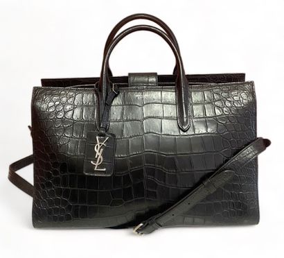 SAINT-LAURENT RIVE GAUCHE shopping bag 
Crocodile embossed calf leather
Silver-plated...