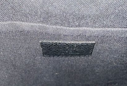 Louis VUITTON MESSENGER ANDREI shoulder bag, 2006 
Black Taiga leather 
Silver-plated...