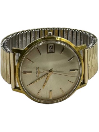 LONGINES Ladies' wristwatch
Case in 18k (750) yellow gold
Gold-plated bracelet 
Case

Diameter:...
