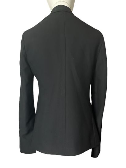 MAJE Veste 
Polyester et cuir noir
Taille indiquée 36

Bon état (petites taches à...
