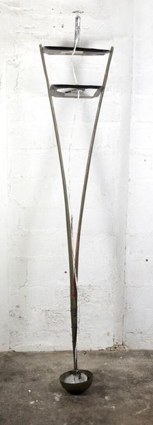 null Bill WOODROW (1948)
Eau rouge, 1986
Sculpture en bambou peint et métal
H. 285...