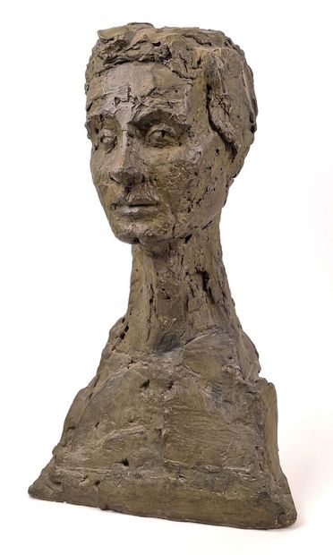 null Roger BAROTH (1926-2016)
Portrait of a woman 
Patinated plaster
Signed on the...