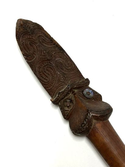 null NEW ZEALAND
Maori people
Ancient hardwood "Taiaha" fighting stick 
Carved head...