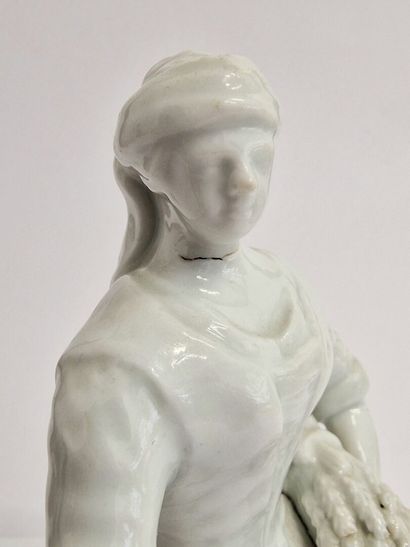 null Italy, late 18th/early 19th century
Two white porcelain subjects
- Female figure...