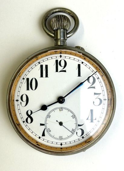 null Set of two pocket watches, including : 

- MAPPIN & WEBB London - Paris, Buenos-Aires
Pocket...