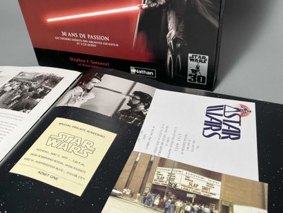 null [STAR WARS]. Stephen J. Sansweet et Peter Vilmur. Star Wars - Le Livre-culte...