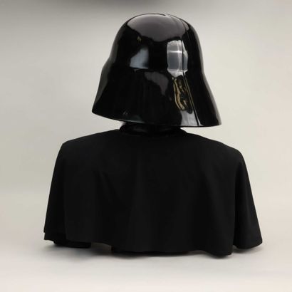null SIDESHOW COLLECTIBLES & Lucasfilm Ltd. Circa 2010. Buste de Darth Vader. Tête...