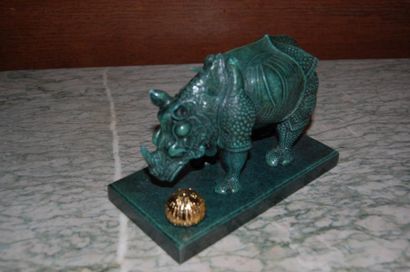 null Dali, "Rhinocéros à dentelles", Bronze