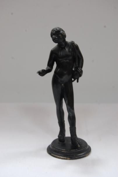 null Bronze "Ephèbe nu" (Haut 13,5 cm)