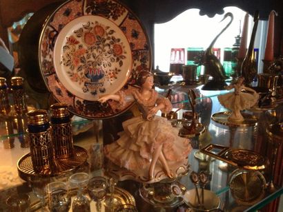 null Accessoire de la table - Sujets décoratifs, porcelaines...