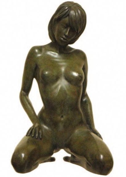 PIRES Yves (né en 1958) "Douceur" Bronze signé (H 25 cm)