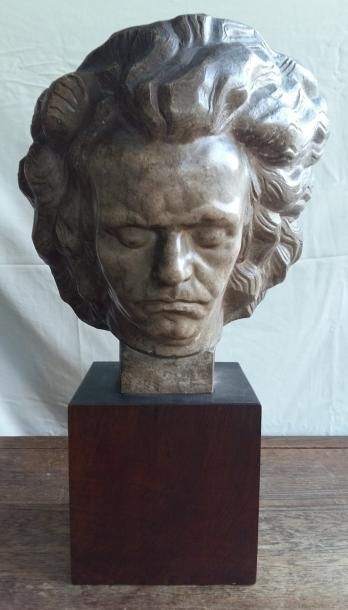 GORI "Beethoven" Marbre sculpté signé (Haut 34 cm)