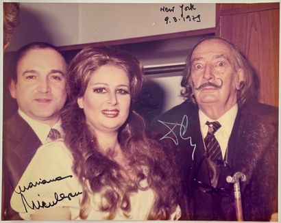 null Salvador Dalí et Mariana Nicolesco à New York le 9 mars 1979, à l'avant-première...
