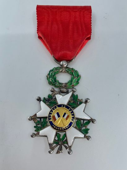 ORDRE DE LA LÉGION D'HONNEUR 
Légion d'Honneur,...