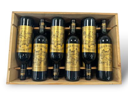 null 1 CBO, 12 bouteilles, Fronsac, Château de la Rivière, 1991. 3 BG. Quelques capsules...