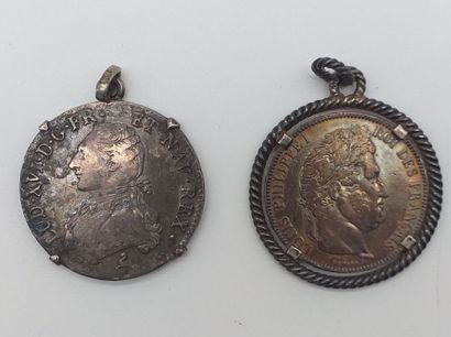 Lot de pièces diverses Lot de pièces diverses dont :
- écu Louis XV monté en pendentif
-...