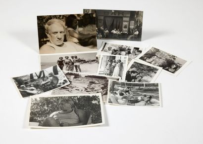 [PHOTOGRAPHIE]. Eté 1937 à Mougins et Antibes. 1937. 11 photographies de formats divers.