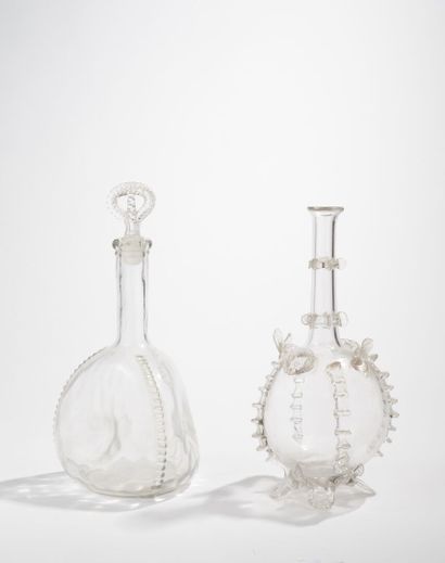 VENISE Deux carafes en verre soufflé VENICE 
Two blown glass decanters 
19th century...