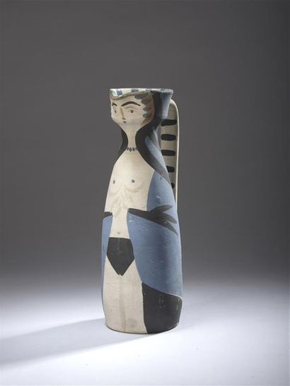 Pablo Picasso (1881-1973) Woman (Ramié 297)
Turning pitcher White earthenware, decoration...