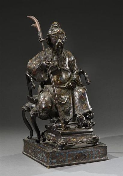 JAPON, Kyoto - Époque MEIJI (1868-1912) Sujet en bronze cloisonné, représentant un...