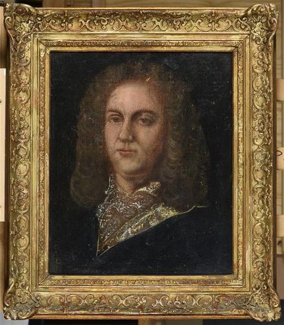 null Ecole FRANCAISE du XVIIIe siècle Portrait d'homme à la cravate dentelée Huile...