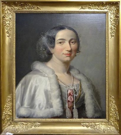 null Ecole FRANCAISE du XIXe siècle Portrait de femme à la capeline bordée de fourrure...