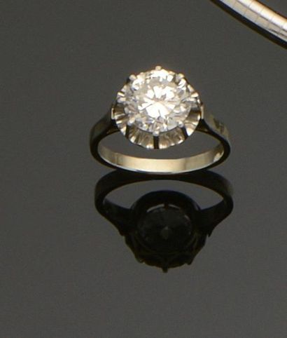 Solitaire ring in platinum (850°/°°°) and...