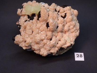 null TRES JOLI QUARTZ MORION DOLOMIE ROSE ARAGONITE VERTE CAVNIC ROUMANIE (14cm)