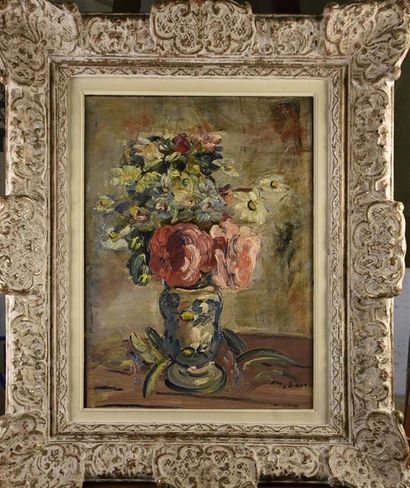 null Ecole FRANCAISE du XXe siècle Bouquet de fleurs Huile sur toile signée en bas...