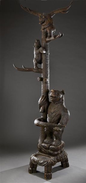 null Travail de la Forêt Noire Porte manteau en bois sculpté d'ours et oursons grimpant...