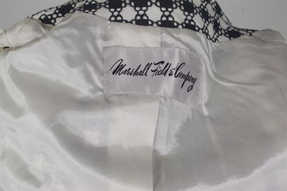 null MARSHALL FIELD COMPANY Manteau 7/8ème à motif de frise florale géométrique noir...