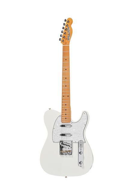  Guitare NICE fabrication Suisse, n°0056, 3 micros, type Télécaster, finition bl...