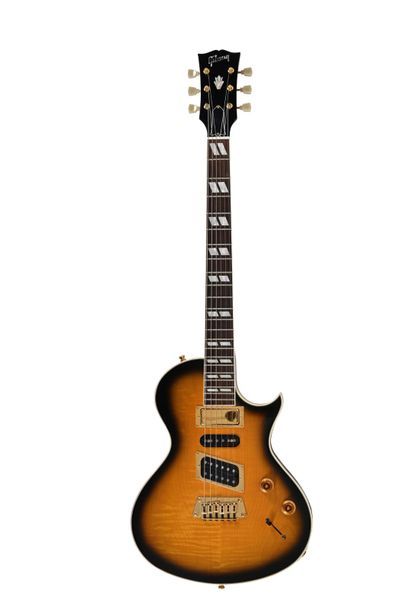 null Guitare GIBSON Hawk Landmark, 3 micros, n°90917477, année 1997, sunburst avec...