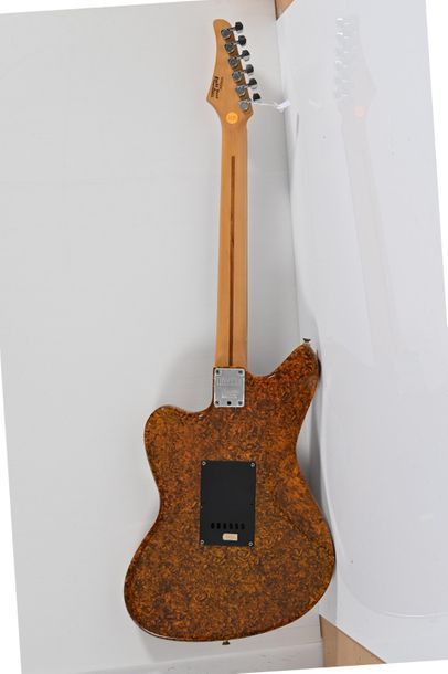 null Guitare HOHNER JT 60, 3 micros, année 1990, moucheté avec housse