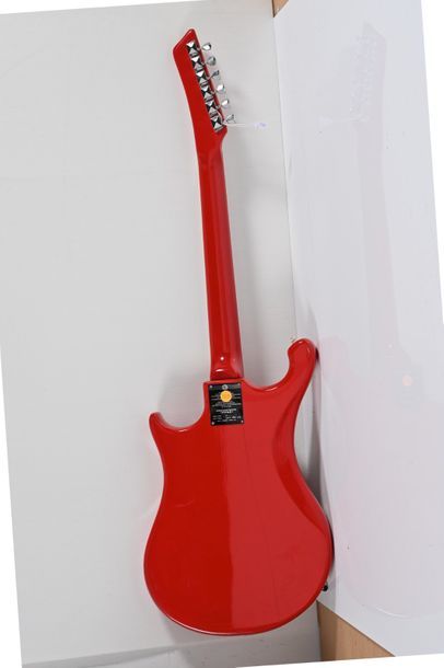  Guitare URAL, modèle 650, URSS, 3 micros, années 1980, rouge 