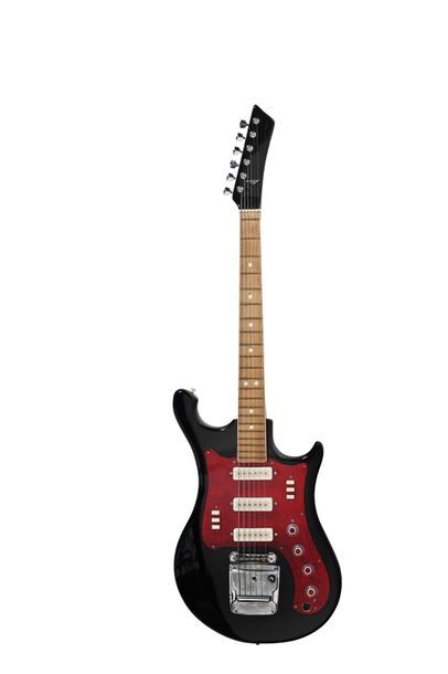 null Guitare URAL, modèle 650, URSS, 3 micros, années 1980, noire