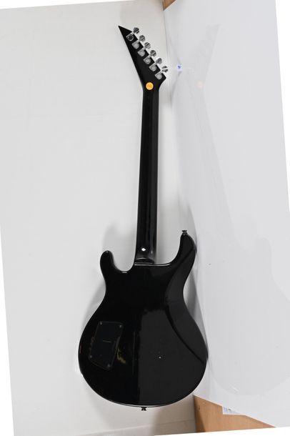 null Guitare HOHNER MG Lion, 3 micros, noire