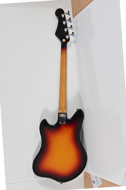null Guitare Basse WELSON, modèle Bass, Kinton 2V, Italie, années 1960, 2 micros,...
