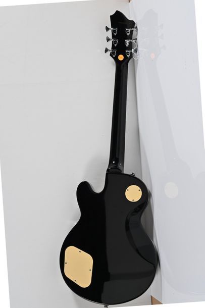 null Guitare HAGSTROM, modèle Super Swede, 2 micros, n°0610182, années 1970, noire...