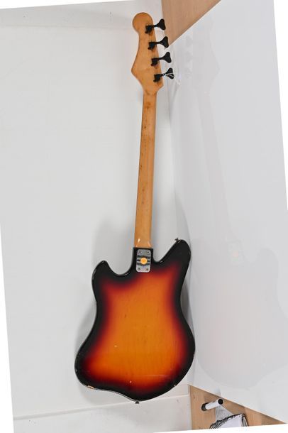 null Guitare Basse WELSON, modèle Super Bass, Italie, années 1960, sunburst
