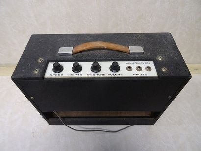 null Petit Amplificateur LANCIA à lampes, Italie, années 1960, taille 40/31/16, à...