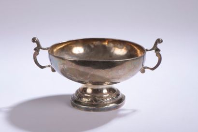 null WEDDING CUP in silver, with two leafy handles, the pedestal with interlacing,...