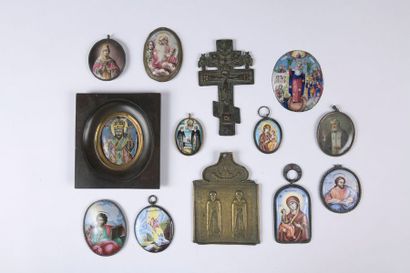 null MEETING OF ELEVEN small Russian enamelled polychrome medallions depicting Christ,...