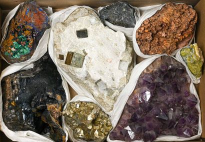 null LOT OF VARIOUS MINERALS INCLUDING BEAUTIFUL PYRITE