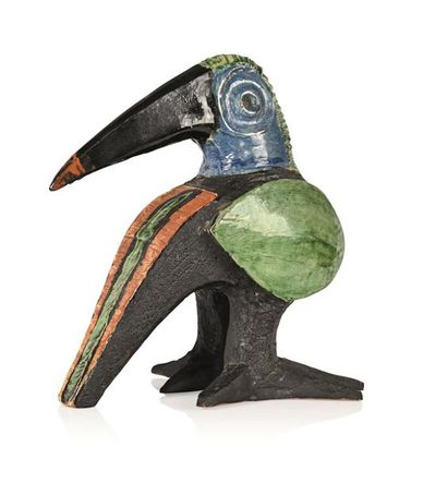 Dominique POUCHAIN (né en 1956) Le Toucan
Sculpture zoomorphe en terre chamottée,...